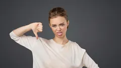 Hoe ziet een onverzorgde vrouw eruit: 7 kenmerken waaraan je het herkent